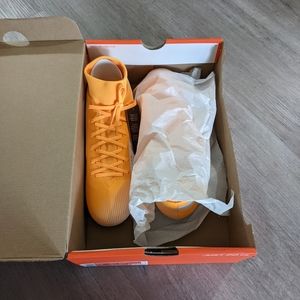 NEW Nike Superfly 7 Academy FG/MG Laser Orange